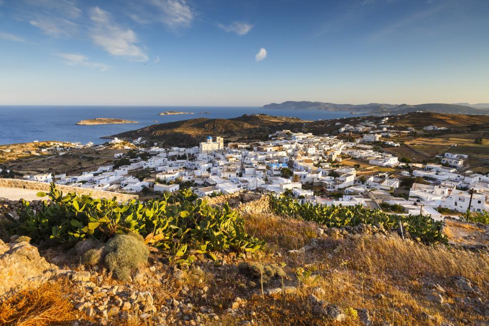 Cele mai curate ape din lume au fost descoperite pe o insulă din Grecia. Puţini români au ales-o ca destinaţie de vacanţă 1074040