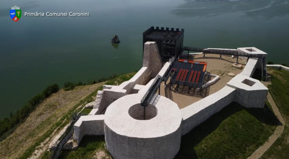 Cetatea Ladislau s-a redeschis, după o restaurare de opt ani cu fonduri europene. Cum pot ajunge turiștii acolo 1074878