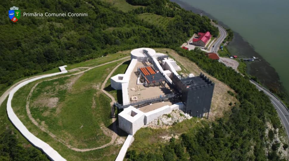 Cetatea Ladislau s-a redeschis, după o restaurare de opt ani cu fonduri europene. Cum pot ajunge turiștii acolo 1074880