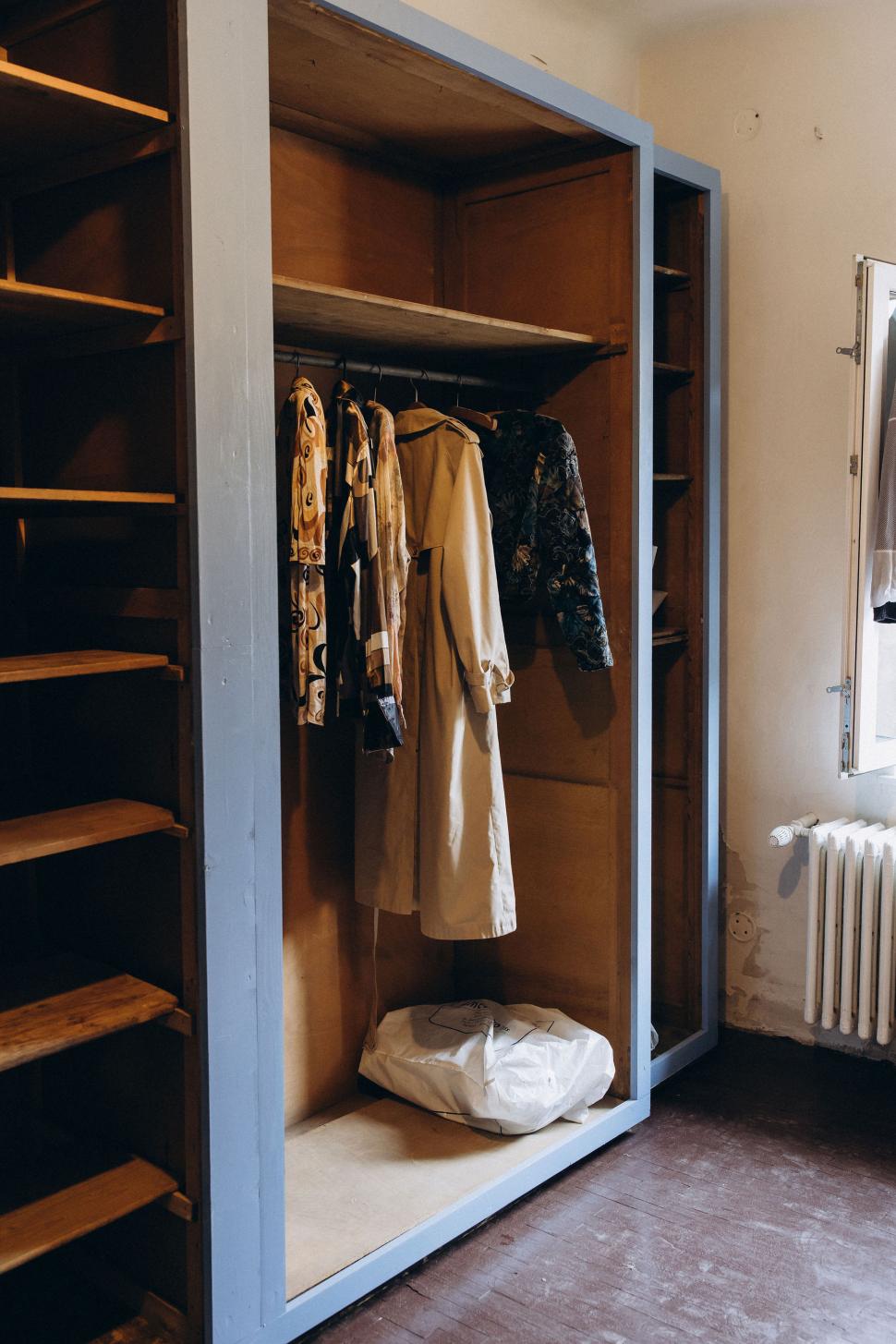 O vilă istorică din București, cu o poveste fascinantă, e virală după ce a fost umplută cu 1.000 de ghivece. Cum arată Casa Plantelor 1074837