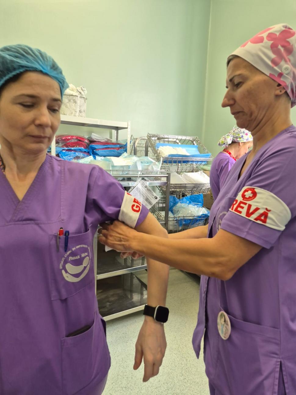 Peste 100.000 de angajați din spitale intră în grevă japoneză. Este ultimul pas înainte de greva generală 1075355