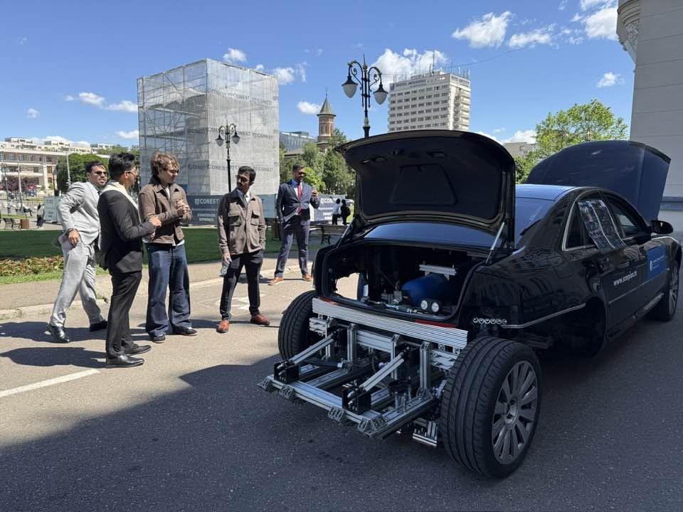Un inventator din Vaslui susține că a făcut mașina care „imită mersul pe jos” și care poate să atingă 330 km/ oră într-o secundă 1075516