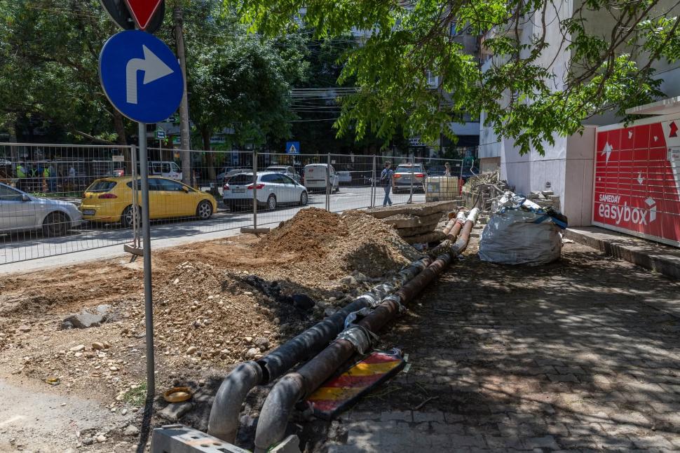 Ciucu a mers neanunțat pe șantierul de pe Calea Văcărești. Ce a găsit acolo nu i-a convenit deloc: „E anormal, sunt doar 3 muncitori” 1076279