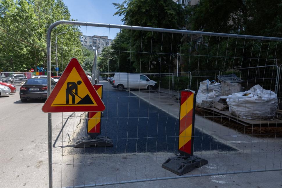 Ciucu a mers neanunțat pe șantierul de pe Calea Văcărești. Ce a găsit acolo nu i-a convenit deloc: „E anormal, sunt doar 3 muncitori” 1076284