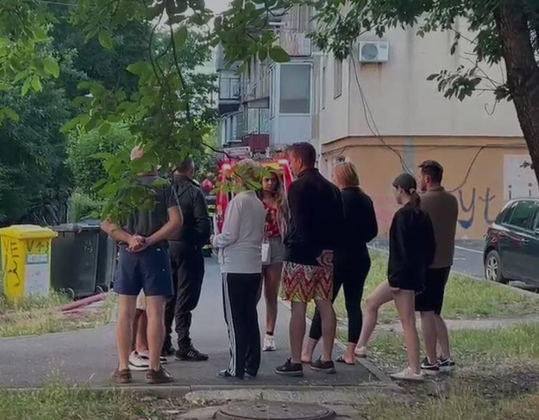 Explozie puternică, urmată de un incendiu, într-un bloc din Timişoara: Mai multe persoane au avut nevoie de îngrijiri medicale 1076605