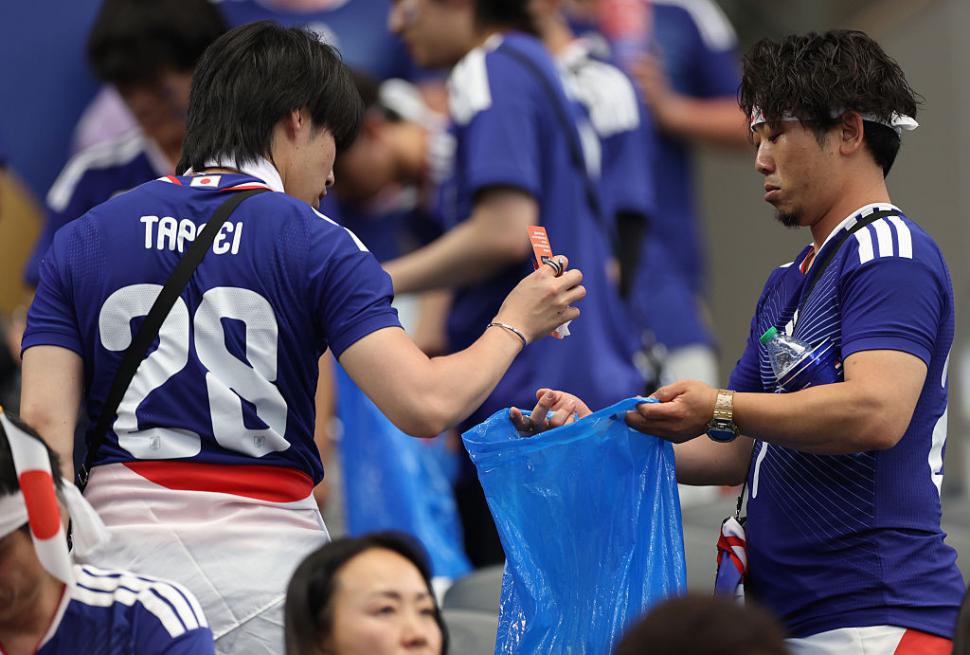 De ce fac suporterii japonezi curățenie pe stadion, la CM 2026. Imagini senzaționale din timpul și după meciul cu Olanda 1077002