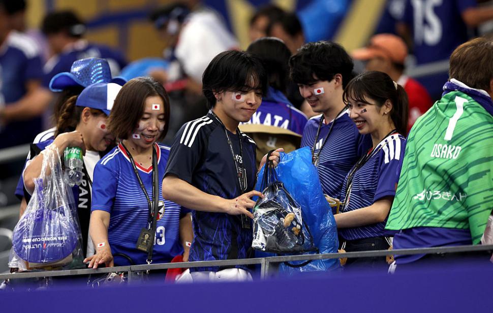 De ce fac suporterii japonezi curățenie pe stadion, la CM 2026. Imagini senzaționale din timpul și după meciul cu Olanda 1077014