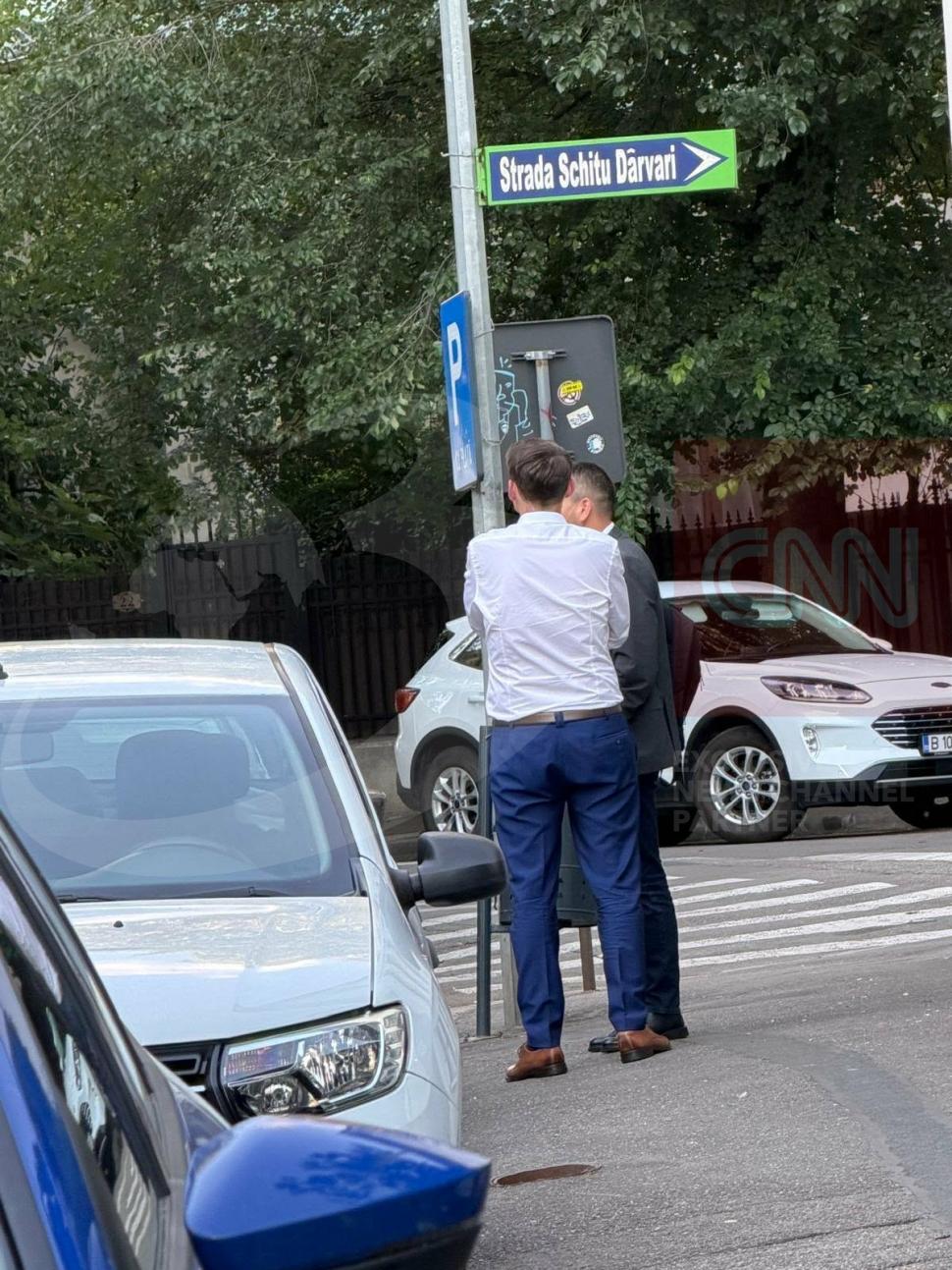 Aripa Bolojan și-a pregătit următoarele mișcări la un restaurant de lux din București, în timp ce tabăra pro Veștea negocia cu PSD 1077417
