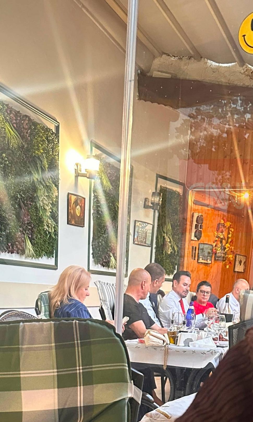 Aripa Bolojan și-a pregătit următoarele mișcări la un restaurant de lux din București, în timp ce tabăra pro Veștea negocia cu PSD 1077418