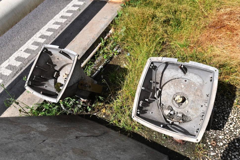 Pasajul Basarab din Bucureşti intră în reparaţii capitale. Imagini cu starea deplorabilă în care a ajuns. "E plin de rugină, degradat" 1077220