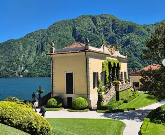 Doi americani au donat 50.000 de euro pentru ca autorităţile italiene să le permită focuri de artificii la nunta lor 1077293