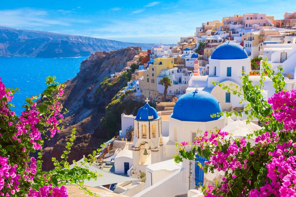 Vacanțele în Grecia au ajuns mai scumpe decât cele în Spania și Portugalia. Cât a ajuns să cheltuiască zilnic un turist 1078022