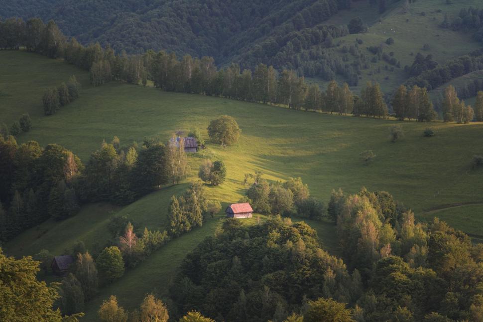 "Elveția Estului”. Traseul montan care traversează România prin 400 de sate pitorești, i-a impresionat pe turiștii străini 1078383
