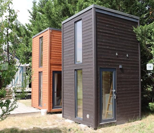 Cum arată casa de doar 10 metri pătraţi care are bucătărie, baie şi dormitor. Se vinde cu 27.000 de euro 1078665