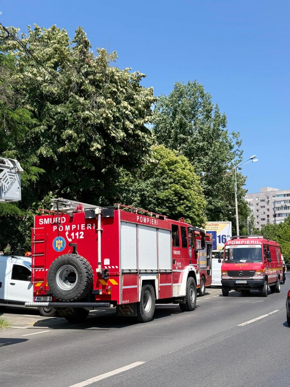 Scurgere de gaz majoră într-un bloc cu șase scări din București: Toți locatarii au fost evacuați. Se intervine de urgență 1078649