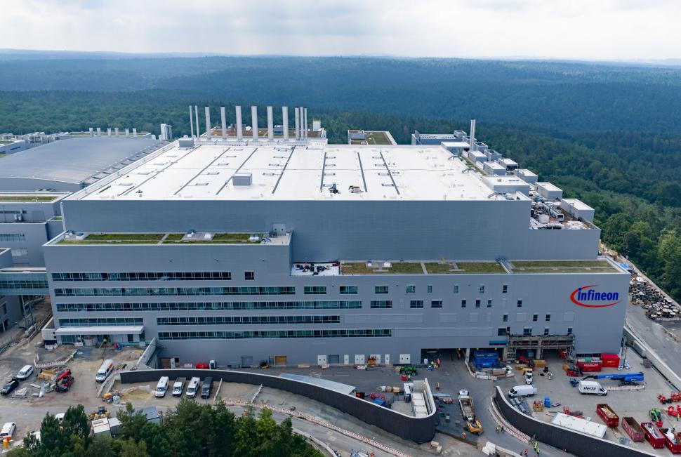 O fabrică de cipuri de 5 miliarde de euro se deschide în UE: Apar 1.000 de noi locuri de muncă. Cum arată Smart Power Fab 1078920