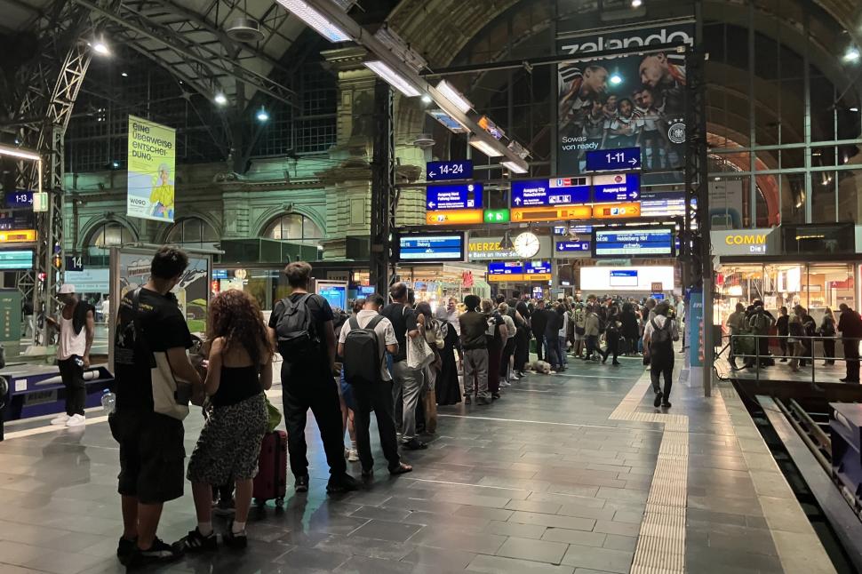 Haos în Germania: Toate trenurile au fost oprite la nivel național din cauza unei defecțiuni tehnice 1079197