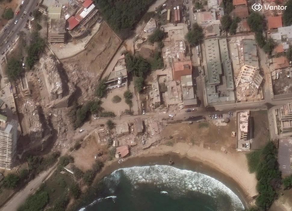 Înainte și după. Imagini din satelit. Cum arată acum zonele devastate într-un minut de cutremurele din Venezuela 1080249
