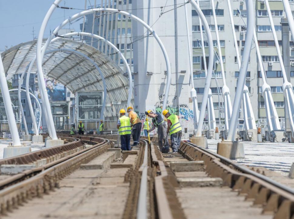 Imagini de la lucrările la Pasajul Basarab. Harta restricțiilor de circulați impuse din 29 iunie. Două linii de tramvai sunt suspendate 1080525