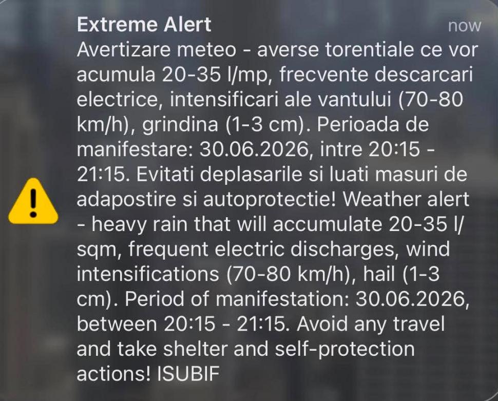 Un nou cod portocaliu de furtună în București, a fost emis și RO-Alert. Vijeliile puternice au rupt copaci, un bărbat a murit 1081138