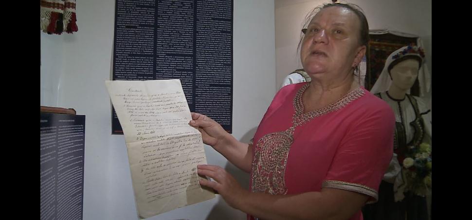 Un tablou de nuntă cu „Ana și Ion” s-a dovedit a fi o capsulă a timpului: Documente istorice au fost descoperite în timpul restaurării 1080890