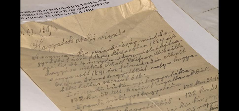Un tablou de nuntă cu „Ana și Ion” s-a dovedit a fi o capsulă a timpului: Documente istorice au fost descoperite în timpul restaurării 1080893