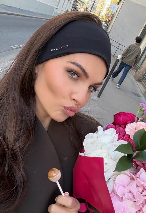 „Cea mai frumoasă fată din lume” s-a căsătorit: imagini de la nunta lui Thylane Blondeau. Cine este soțul ei 1081349