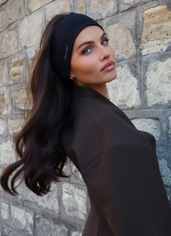 „Cea mai frumoasă fată din lume” s-a căsătorit: imagini de la nunta lui Thylane Blondeau. Cine este soțul ei 1081353