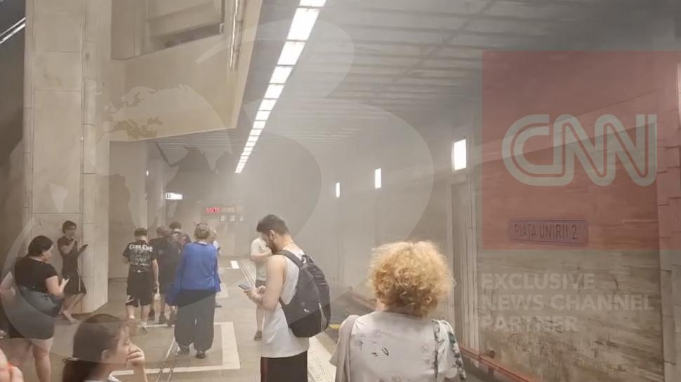 Stația de metrou Universitate a fost închisă, după un incendiu în subteran: A izbucnit focul chiar în fața trenului 1081527