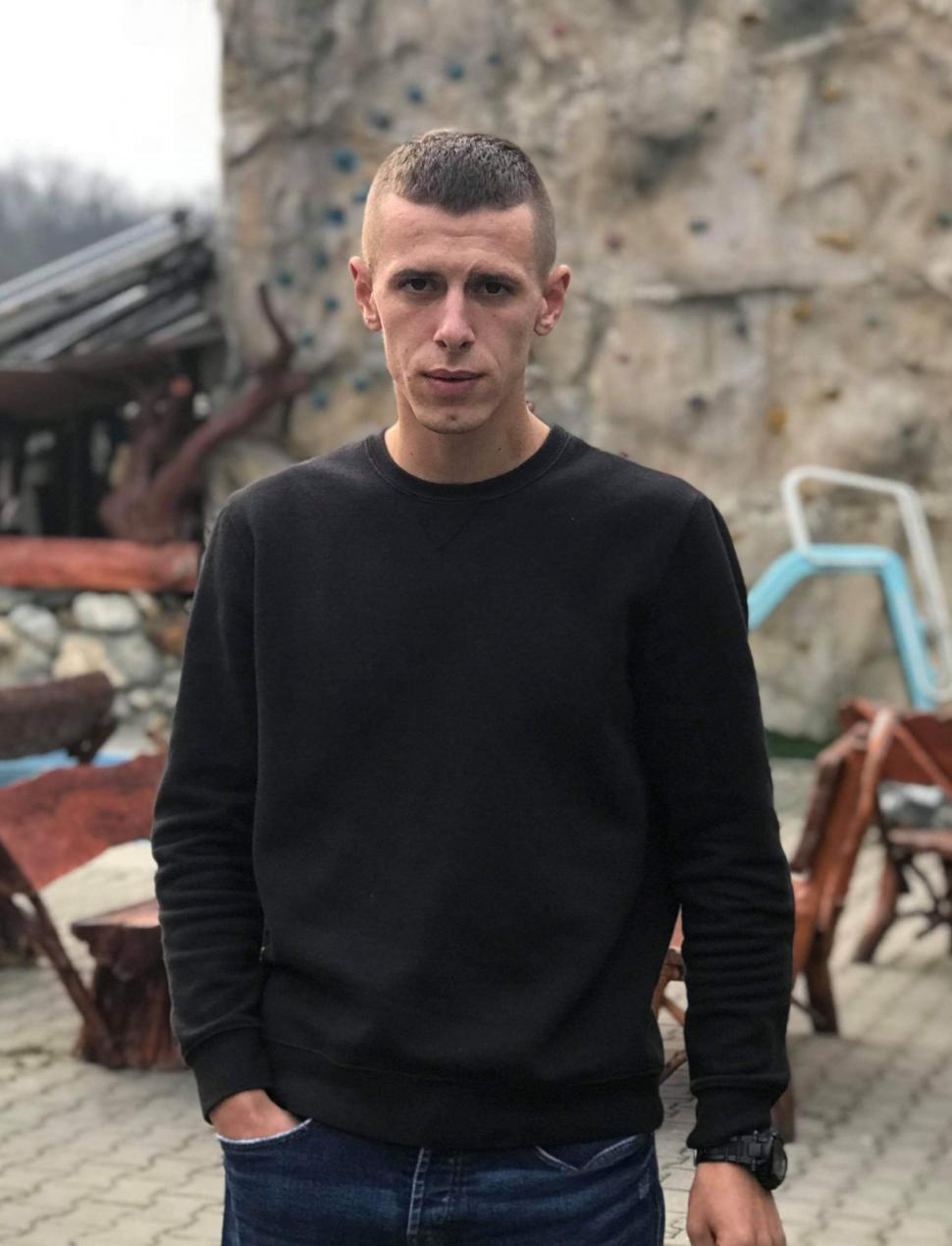 Din Uricani, în Legiunea Străină. Cum a ajuns un puști sărac de la munte unul dintre cei mai buni parașutiști ai Franței 1081490