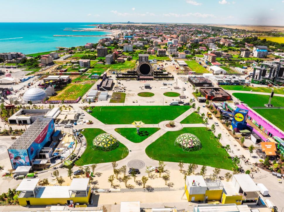 Beach, Please! 2026 începe la Costinești. Program, artiști și reguli de acces 1082740