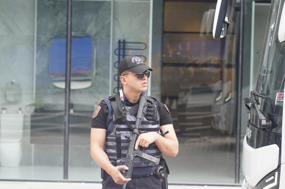 Fortăreața Ankara. Măsuri de securitate excepționale, înaintea Summitului NATO: Tunuri cu apă, armată și poliție pe străzi 1082682