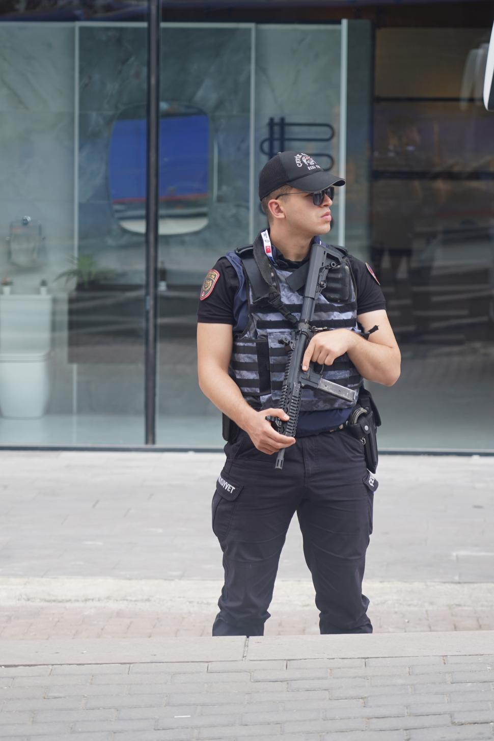Fortăreața Ankara. Măsuri de securitate excepționale, înaintea Summitului NATO: Tunuri cu apă, armată și poliție pe străzi 1082683