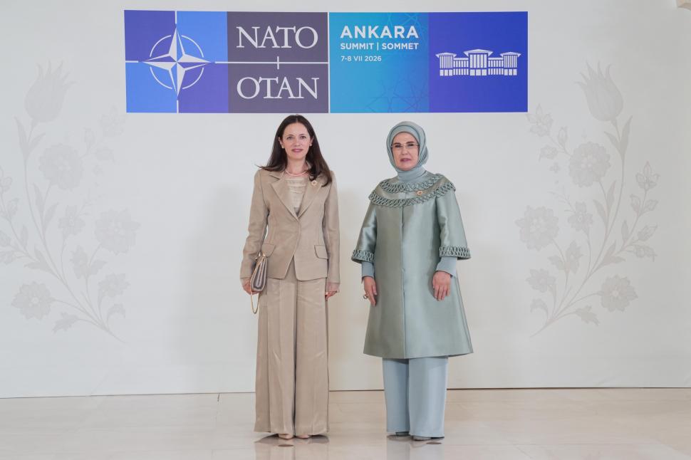 Imagini cu Mirabela Grădinaru la Ankara. După o conferință despre siguranța copiilor, Primele Doamne au luat prânzul împreună  1083316