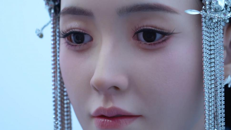 Robot umanoid realist, conceput să fie companion „o viață întreagă”, lansat oficial: Cum arată și cât costă U1. Mulți își comandă deja 1083234