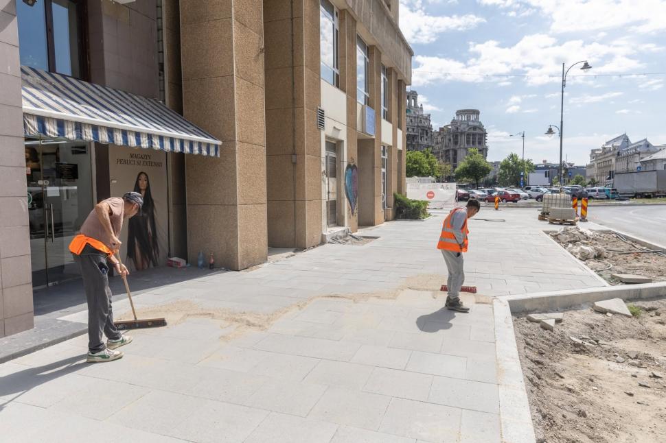 Cât de mult au avansat lucrările la proiectul "orașul-parc" din centrul Bucureştiului. Primăria: Va fi gata până la finalul lui august 1083651