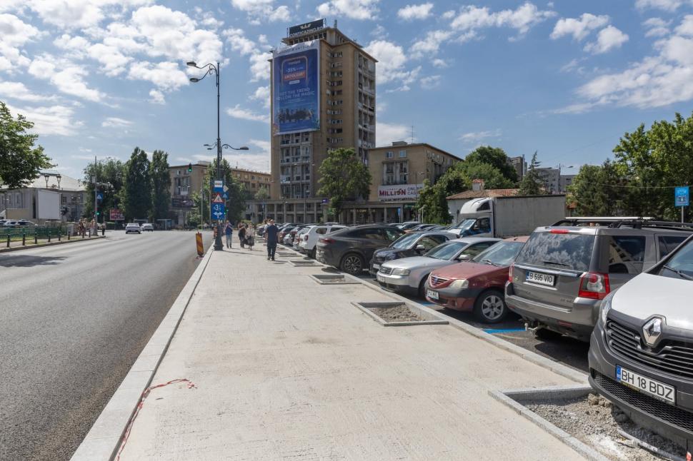 Cât de mult au avansat lucrările la proiectul "orașul-parc" din centrul Bucureştiului. Primăria: Va fi gata până la finalul lui august 1083656