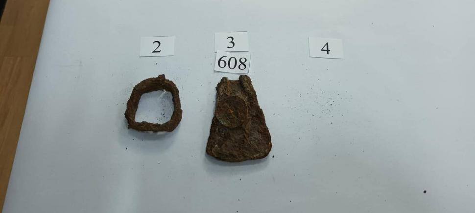 Un constănțean a crezut că a dat lovitura când a descoperit un tezaur vechi de 2.000 de ani. Dar așteaptă și după 3 ani recompensa 1083479