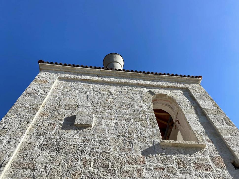 Vila Storck de pe faleza din Balcic, restaurată după decenii. Cei care o pozează nu știu: Vecinii Reginei Maria erau doi artiști români 1083939