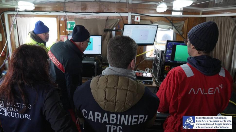 O epavă veche de 2.400 de ani, încărcată cu comori antice, a fost descoperită de ingineri care căutau un loc pentru turbine eoliene 1084152