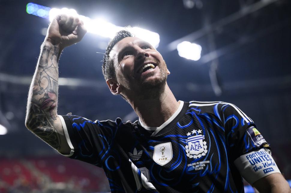 Messi și Yamal, povestea unei fotografii devenite legendă. De la o ședință foto prin tragere la sorți la finala Cupei Mondiale 2026 1085205