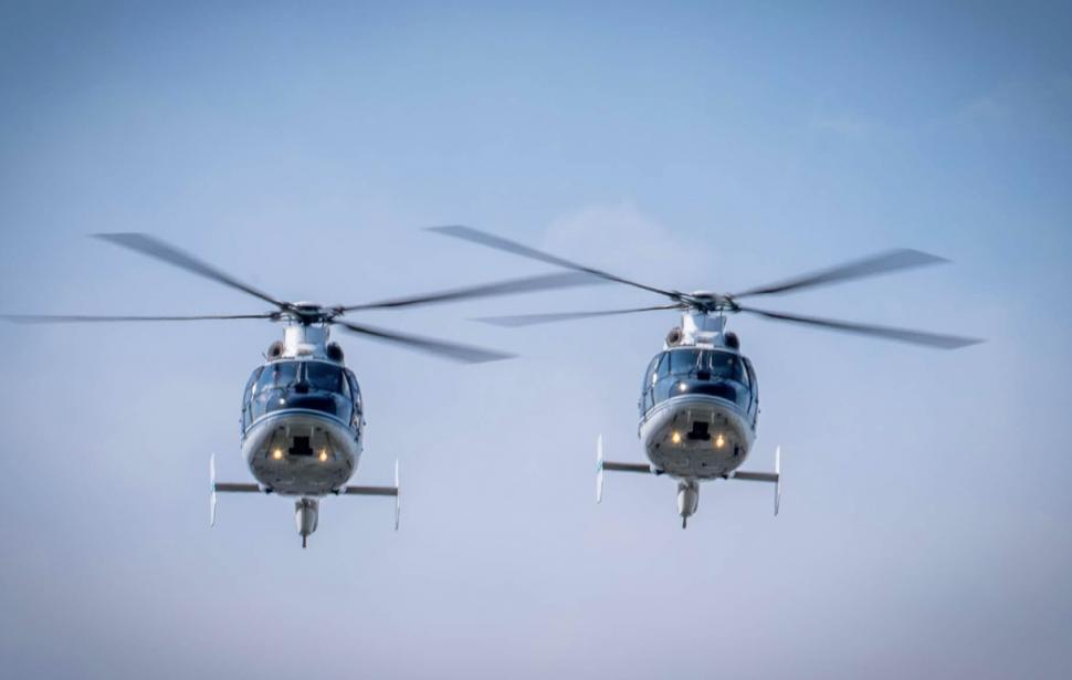 Imagini impresionante de Ziua Aviației. Avioane F-16, Spartan și IAR-330 și elicoptere BlackHawk au făcut spectacol pe cerul Capitalei 1085957
