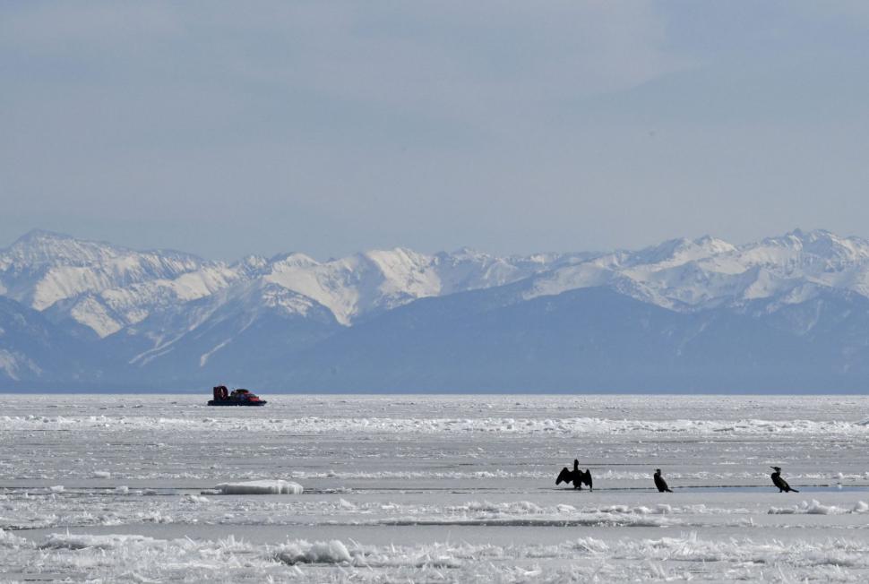 De ce Baikal are mai multă apă decât toate Marile Lacuri la un loc. Secretul ascuns la 1,6 kilometri adâncime 1086717