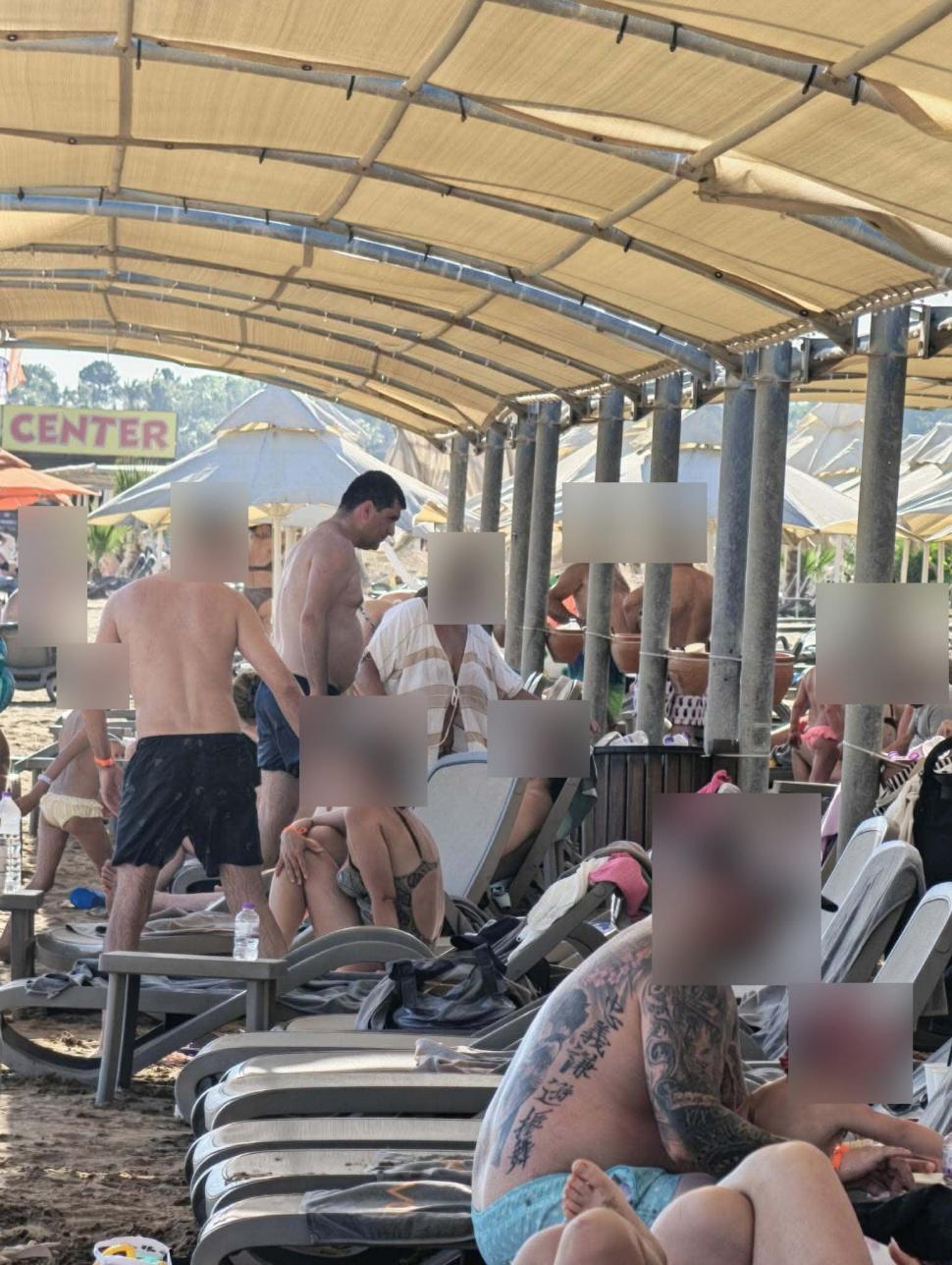 Imagini cu Radu Miruţă la plajă, în Turcia, în plin scandal pe legea salarizării  1087243