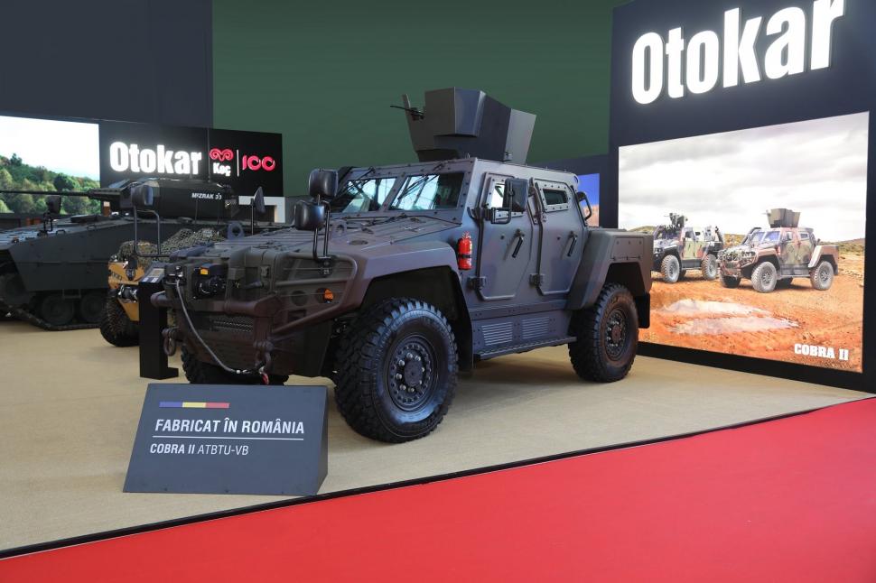 Cum arată primele blindate COBRA II „Made in Romania”. Au plecat deja către Armată: Otokar a început producţia de serie la Mediaş 1087407