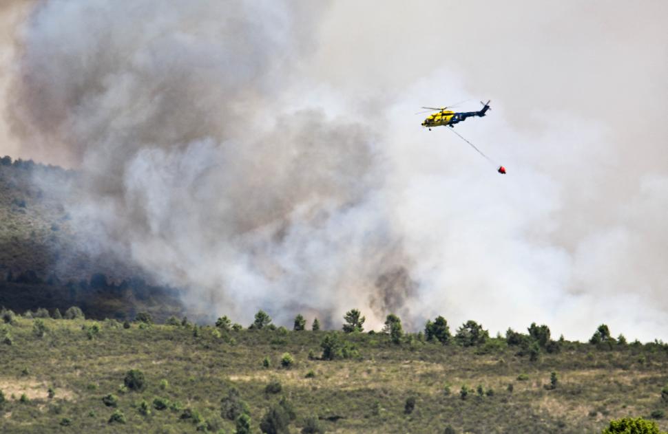 Imagini apocaliptice cu incendiile din Franţa şi Spania. Pedro Sánchez a anunţat că urmează "ore dificile" 1088003