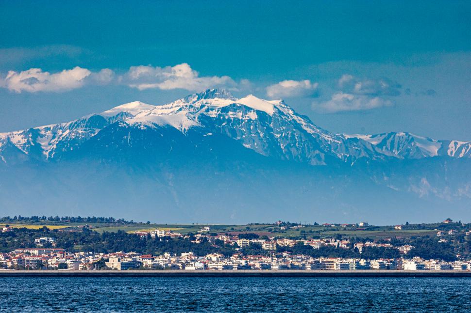 Muntele Olimp a fost inclus pe Lista Patrimoniului Mondial UNESCO. Este una dintre cele mai bogate zone de biodiversitate din Europa 1088053