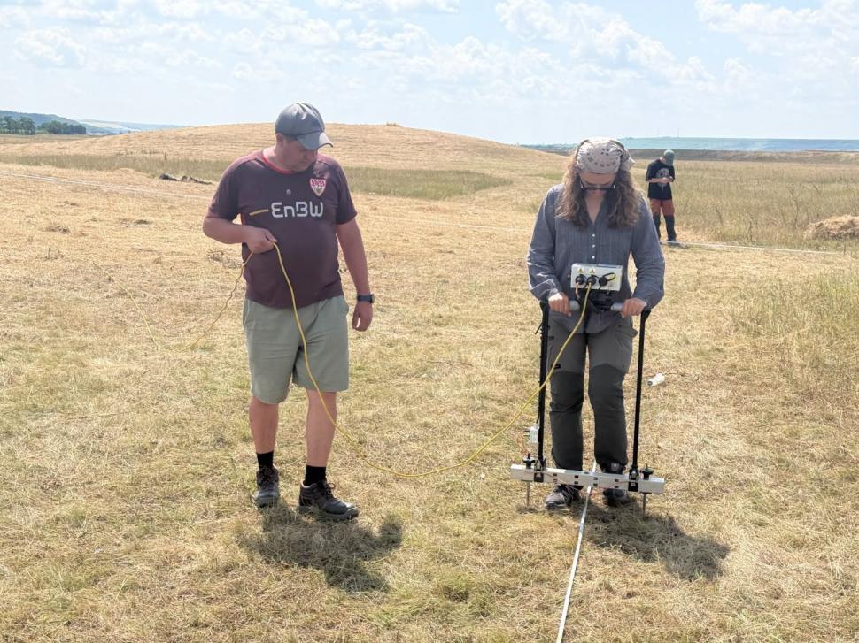 Descoperire arheologică rară în Moldova: Trei morminte antice au fost găsite într-un sit cu tumuli străvechi ai unor comunități uitate 1088535