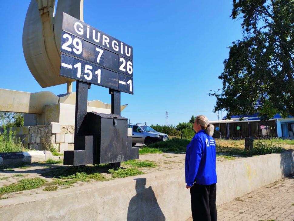 Imagini incredibile cu Dunărea secată, publicate de Apele Române. Vapoarele zac în nămol 1089309