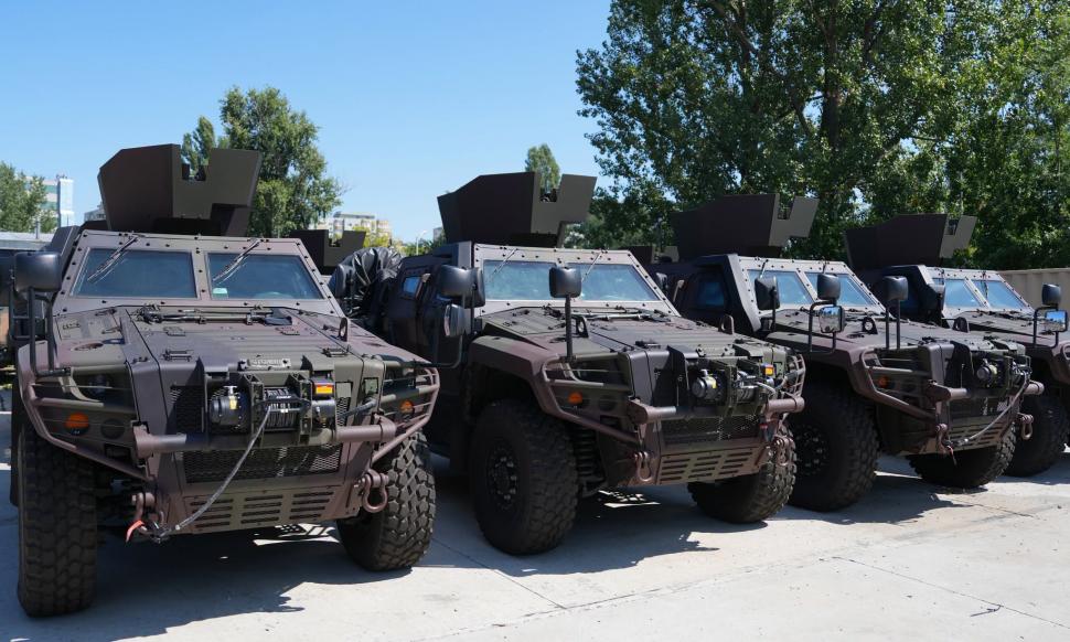 Primele vehicule blindate COBRA II fabricate în România au fost recepționate de Ministerul Apărării  1089074